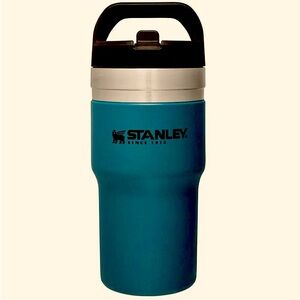 Stanley 20 oz Flip Straw Tumbler.  Brand NEW No tag/UPC sticker on bottom.